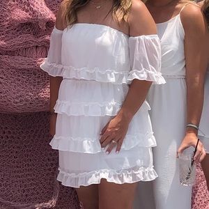 White off the shoulder ruffle dress - Large